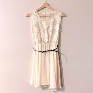 Double Zero | Cream coloured lace and Pearl embellished mini dress Sz S